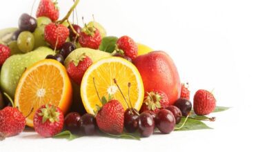 wellhealthorganic.com:weight-loss-in-monsoon-these-5-monsoon-fruits-can-help-you-lose-weight
