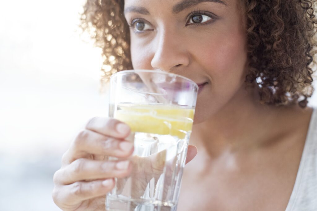 Benefits of Drinking Lemon Water