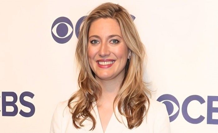 zoe perry age