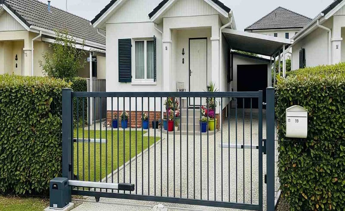 Gate Installation vs DIY